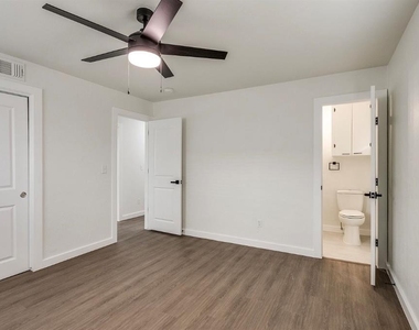 9408 N Northland Road - Photo Thumbnail 7
