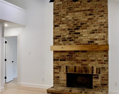 3706 Aries Drive - Photo Thumbnail 15