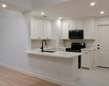 3706 Aries Drive - Photo Thumbnail 6