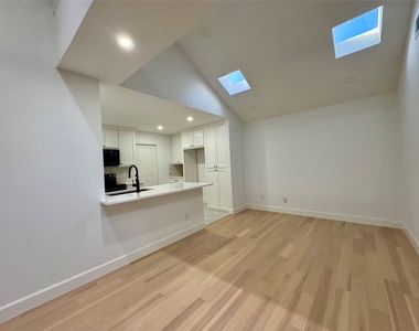 3706 Aries Drive - Photo Thumbnail 11