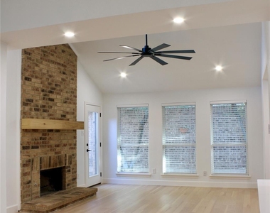 3706 Aries Drive - Photo Thumbnail 13