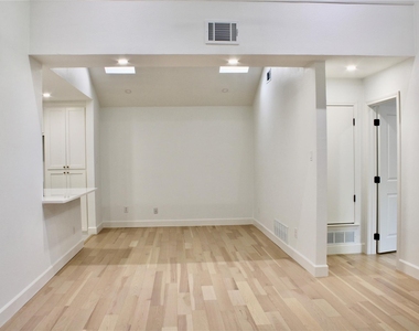 3706 Aries Drive - Photo Thumbnail 16
