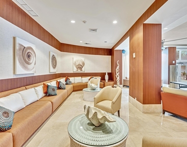 1945 S Ocean Drive - Photo Thumbnail 43