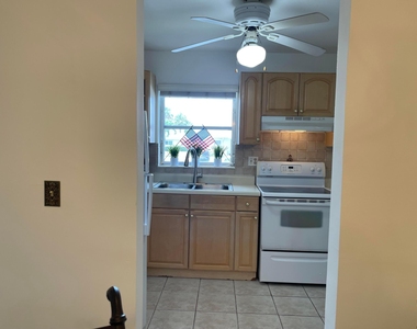2731 Emory Drive W - Photo Thumbnail 34