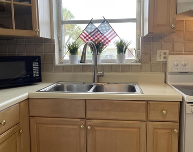 2731 Emory Drive W - Photo Thumbnail 36
