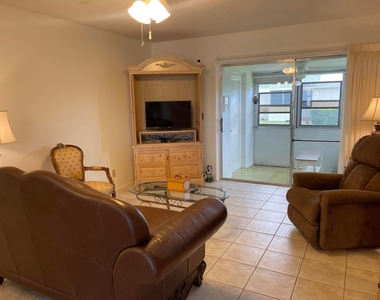 2731 Emory Drive W - Photo Thumbnail 24