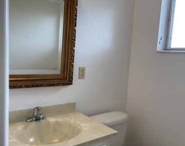 2731 Emory Drive W - Photo Thumbnail 48