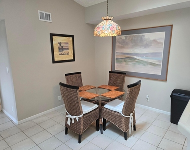 2512 Se Anchorage Cove - Photo Thumbnail 4