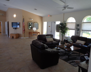 2512 Se Anchorage Cove - Photo Thumbnail 35