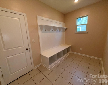 2433 Chinkapin Court - Photo Thumbnail 12