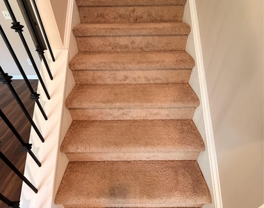 2433 Chinkapin Court - Photo Thumbnail 16