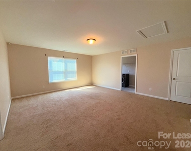 2433 Chinkapin Court - Photo Thumbnail 22