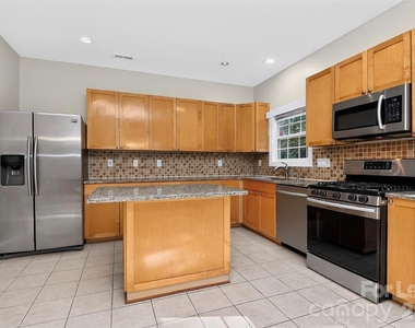 14503 Adair Manor Court - Photo Thumbnail 10