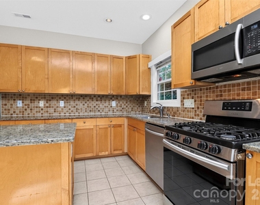 14503 Adair Manor Court - Photo Thumbnail 9