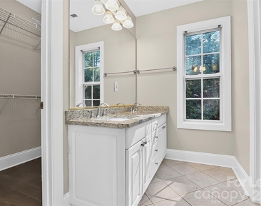 14503 Adair Manor Court - Photo Thumbnail 24