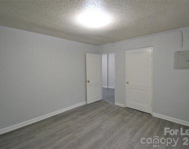129 Brumley Avenue Ne - Photo Thumbnail 15