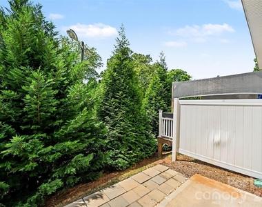 904 Taybyn Road - Photo Thumbnail 27