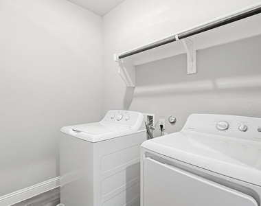 6247 Rilla Street - Photo Thumbnail 20