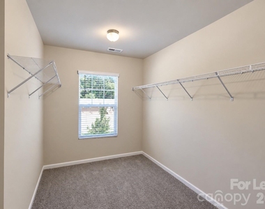 1010 Moorebrook Drive - Photo Thumbnail 32