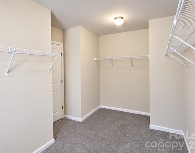 1010 Moorebrook Drive - Photo Thumbnail 25