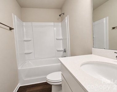 1010 Moorebrook Drive - Photo Thumbnail 33