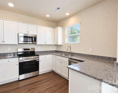 1010 Moorebrook Drive - Photo Thumbnail 39