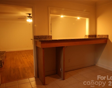 6641 Brookmeade Drive - Photo Thumbnail 4