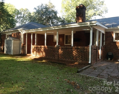 6641 Brookmeade Drive - Photo Thumbnail 17