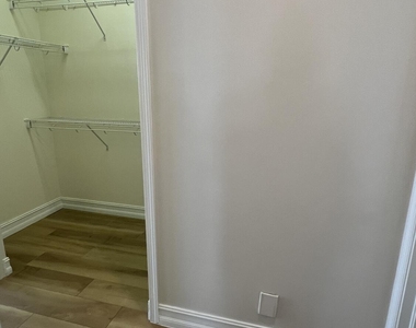 104 Nw Pleasant Grove Way - Photo Thumbnail 32