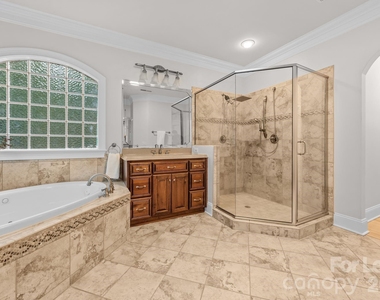 107 Mcauley Court - Photo Thumbnail 15