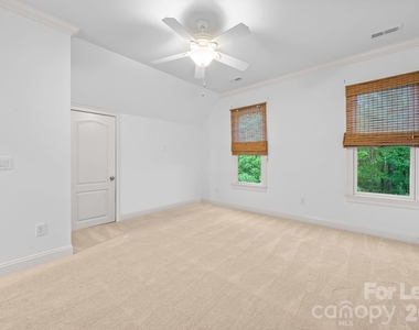 107 Mcauley Court - Photo Thumbnail 22