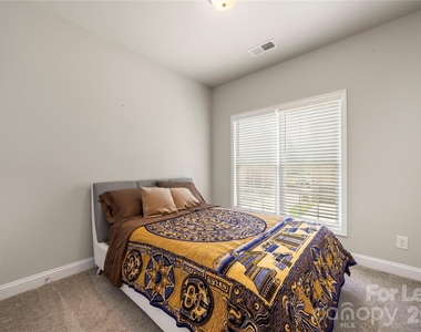 8309 Scotney Bluff Avenue - Photo Thumbnail 16