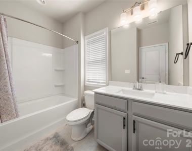 8309 Scotney Bluff Avenue - Photo Thumbnail 21
