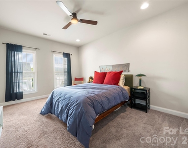 8309 Scotney Bluff Avenue - Photo Thumbnail 13