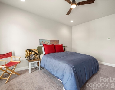 8309 Scotney Bluff Avenue - Photo Thumbnail 14