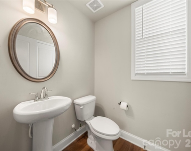 8309 Scotney Bluff Avenue - Photo Thumbnail 20
