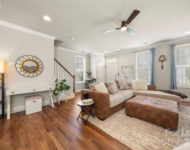 8309 Scotney Bluff Avenue - Photo Thumbnail 8