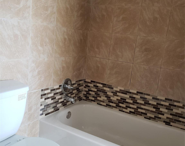 851 Nw 81st Terrace - Photo Thumbnail 11