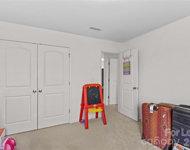 125 Mooring Drive - Photo Thumbnail 23