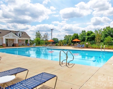 125 Mooring Drive - Photo Thumbnail 32