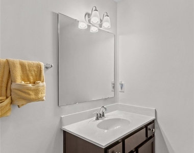 125 Mooring Drive - Photo Thumbnail 18