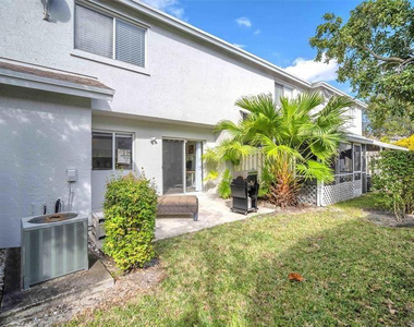 4734 Sw 13th Place - Photo Thumbnail 22
