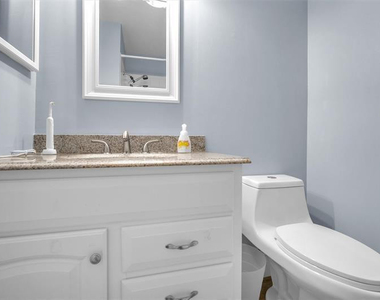 4734 Sw 13th Place - Photo Thumbnail 17