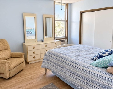 15 S Golfview Road - Photo Thumbnail 3