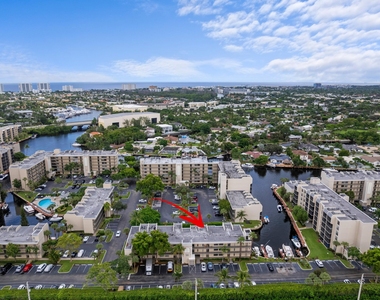 16 Royal Palm Way - Photo Thumbnail 2