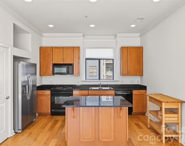 516 New Bern Station Court - Photo Thumbnail 1