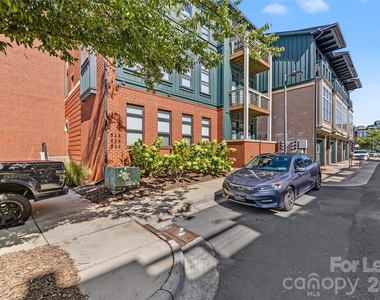 516 New Bern Station Court - Photo Thumbnail 22