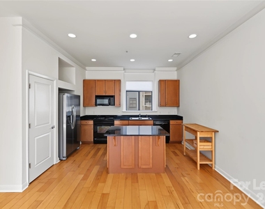 516 New Bern Station Court - Photo Thumbnail 13