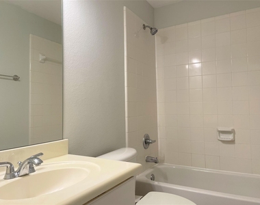 2480 Worthington Street - Photo Thumbnail 14