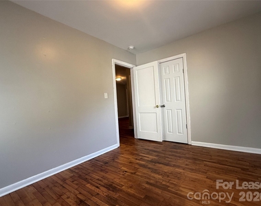 100 E Bradley Street - Photo Thumbnail 17